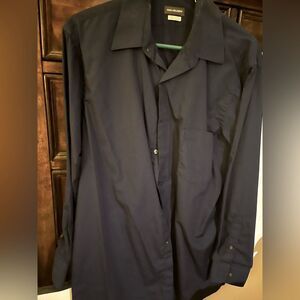 Men’s long sleeve button down shirt